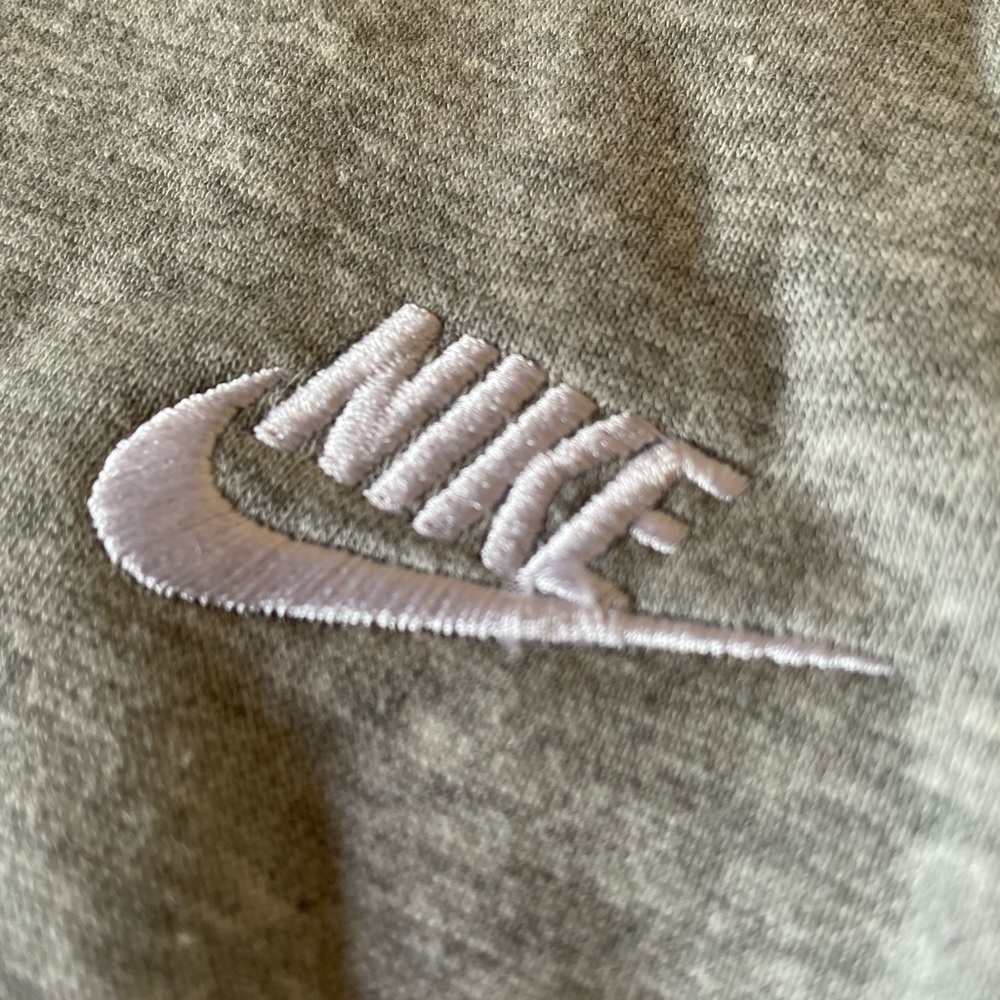Women’s Medium Nike hoodie | grey | NWT